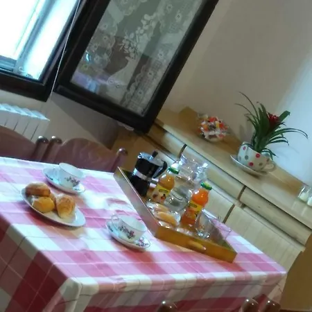 Lilli フェラーラ