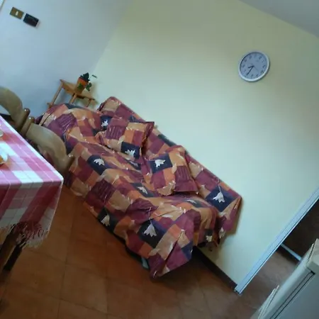 Lilli フェラーラ